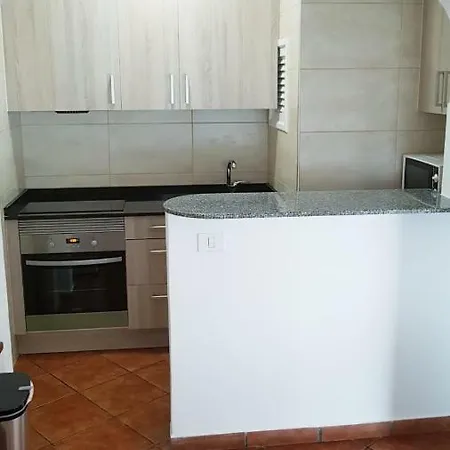 Apartamento Amplio Y Tranquilo Con Vistas