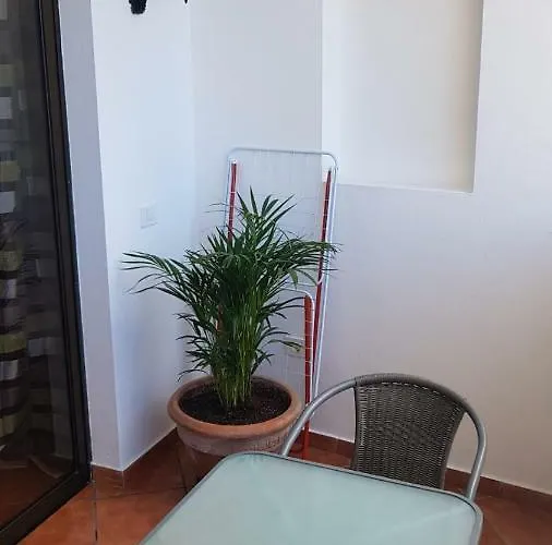 Amplio Y Tranquilo Con Vistas 로스 레알레호스