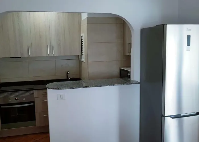 Amplio Y Tranquilo Con Vistas *