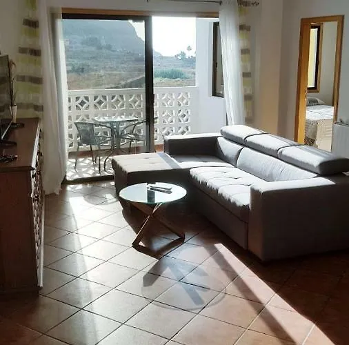 Amplio Y Tranquilo Con Vistas