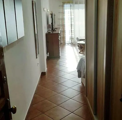 Amplio Y Tranquilo Con Vistas